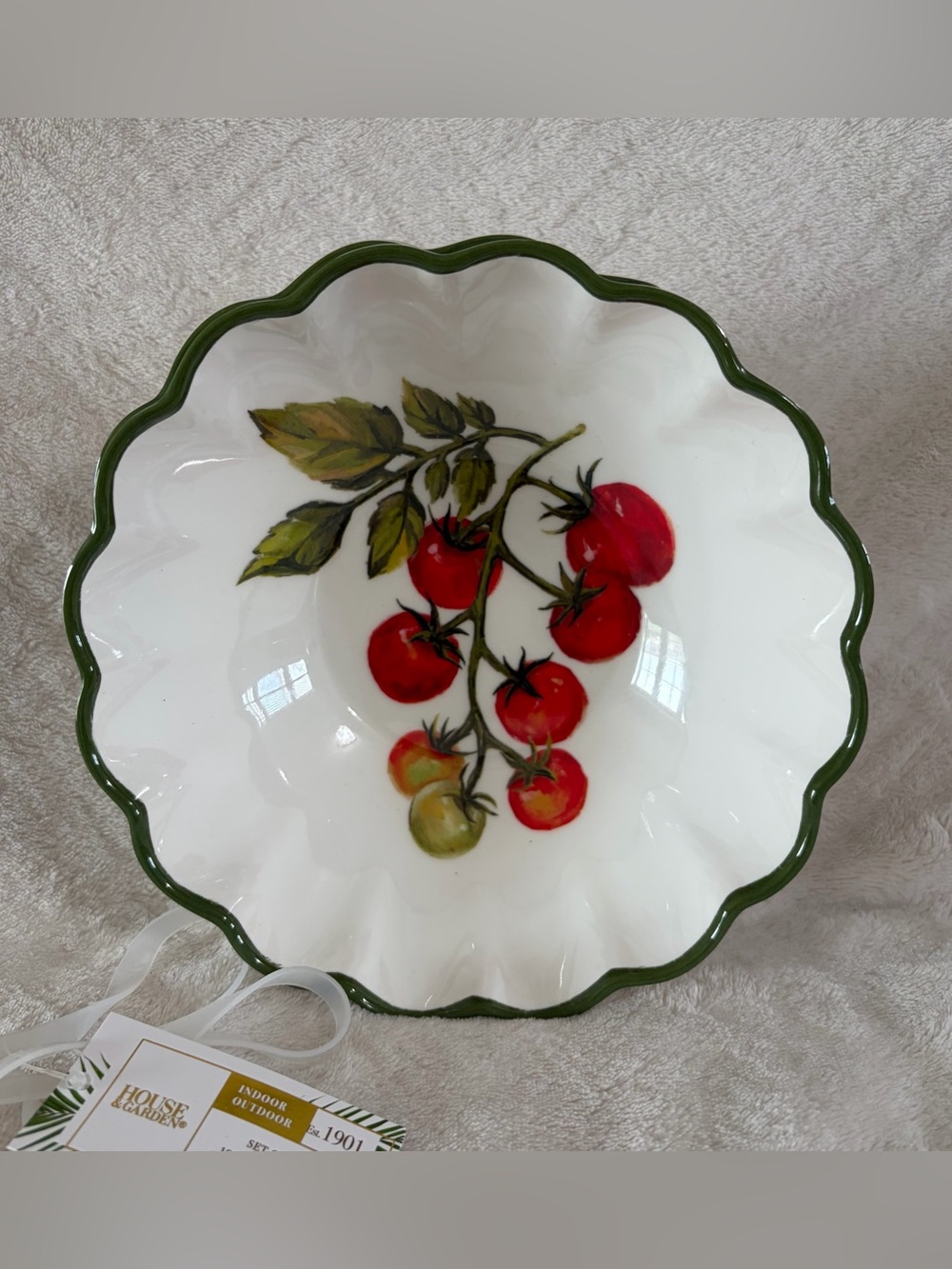 NWT House & Garden Tomatoes Melamine Scalloped Bowls Set of 4